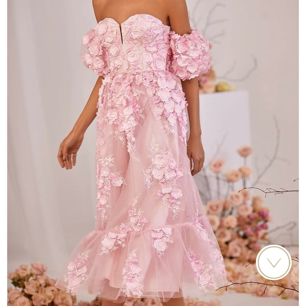 Alamour the label pink dress